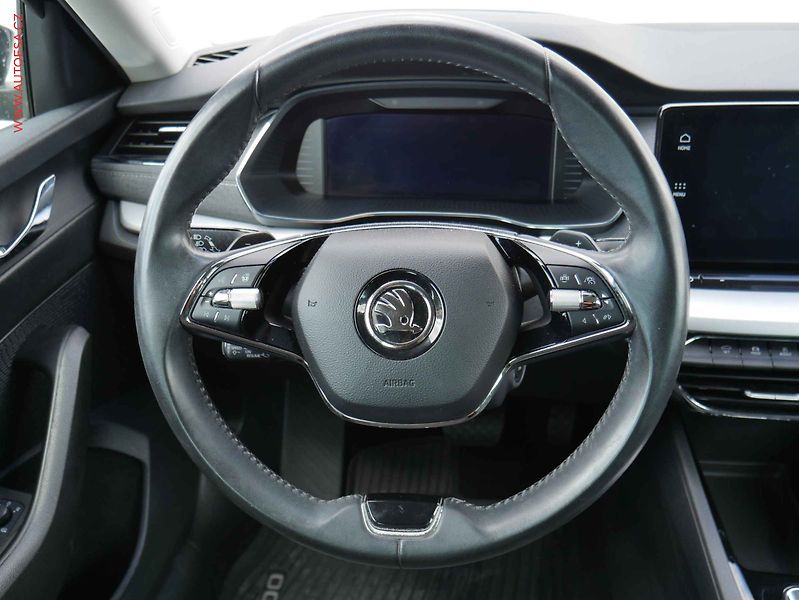 Škoda Octavia (2020) 2.0TDi, 2.maj,ČR, Style, LED - fotka 13 z 20
