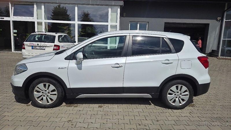 Suzuki SX4 S-Cross (2014) - fotka 7 z 20