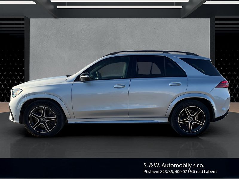 Mercedes-Benz GLE 450d 4MATIC AMG Line - fotka 8 z 33