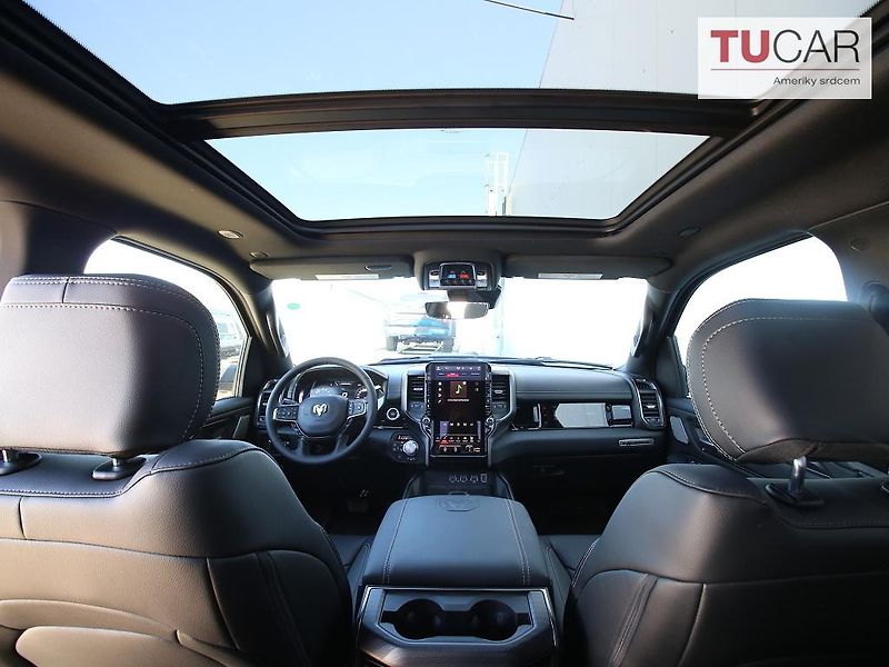 RAM 1500 (2026) Rebel 5.7 V8 Hemi 2026 - fotka 30 z 39