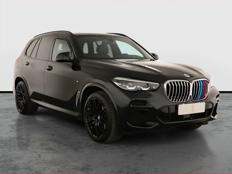 BMW X5 (2022) xDrive30d - fotka 1 z 20