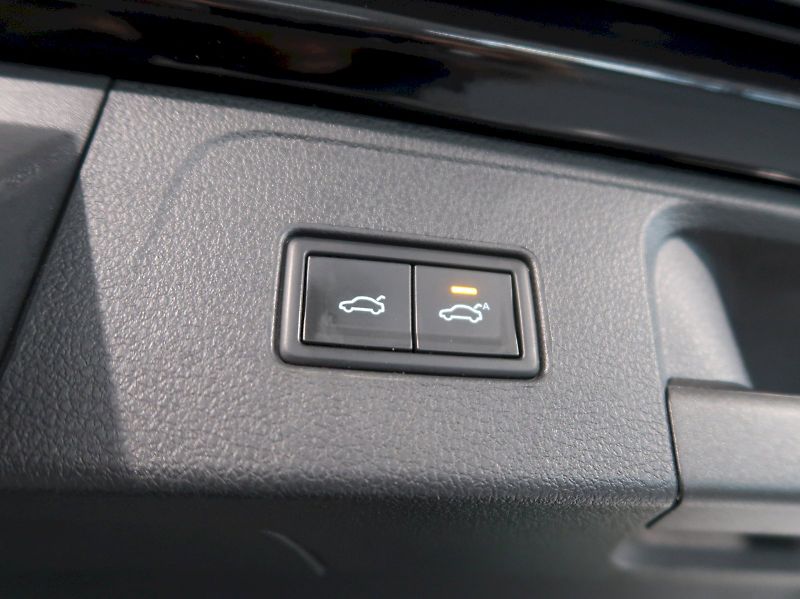 Volkswagen Passat (2023) ELEGANCE 2.0TDI 110kW DSG - fotka 33 z 34