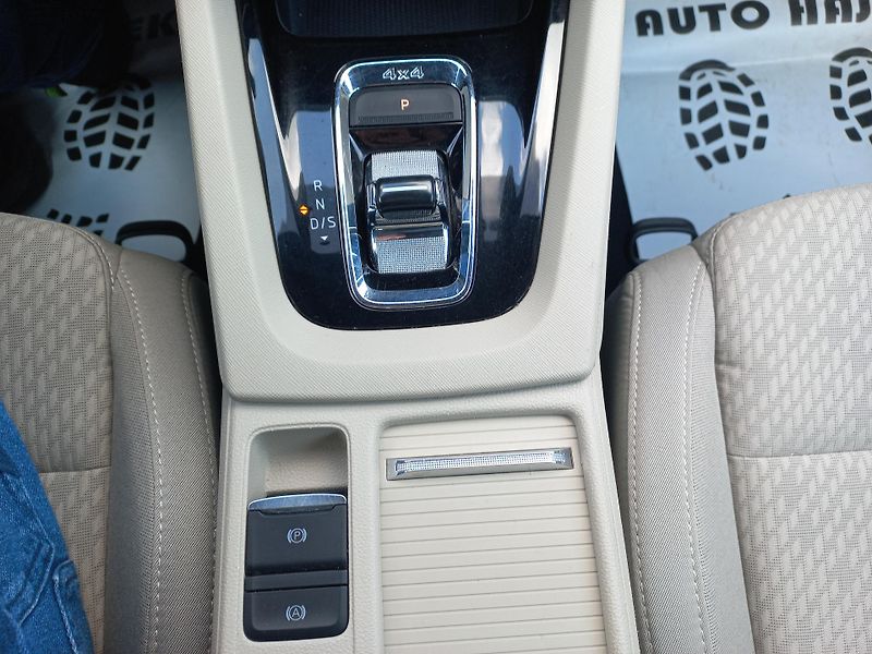 Škoda Octavia (2023) 2.0TDi 110kW 4x4 DSG ČR DPH - fotka 23 z 24