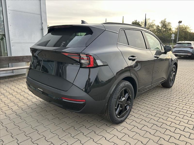 Kia Sportage (2026) 1,6 4x2 7DCT BLACK EDITION - fotka 5 z 11