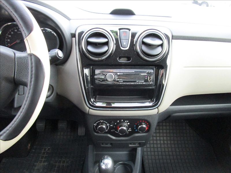 Dacia Lodgy 1.6i  Klima - fotka 9 z 36