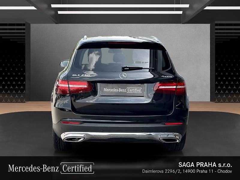 Mercedes-Benz GLC SUV 250 4MATIC 38 000 km - fotka 5 z 21