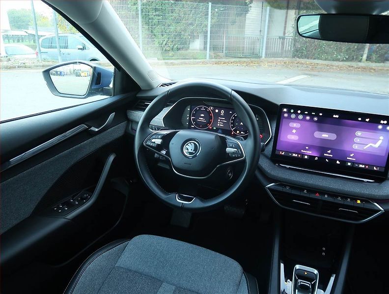 Škoda Octavia (2024) Top Selection 2.0 TDI - fotka 7 z 27