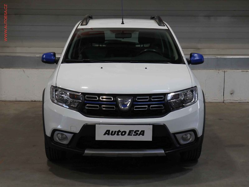 Dacia Sandero (2019) 1.0i, TZ - fotka 2 z 15