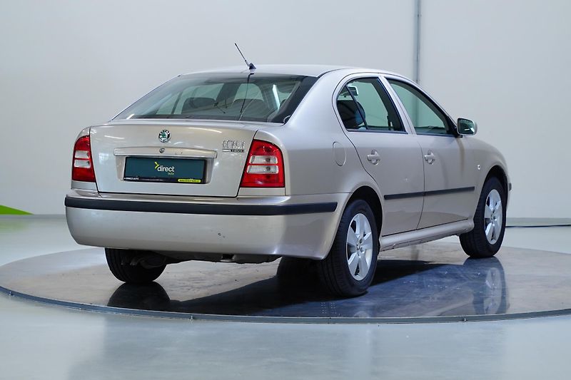 Škoda Octavia - fotka 3 z 6