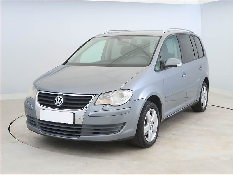 Volkswagen Touran (2008) 1.9 TDI, nová STK, Tažné - fotka 2 z 13
