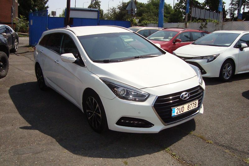 Hyundai i40 (2017) 1.7 CRDi 16V, AUT - fotka 1 z 62