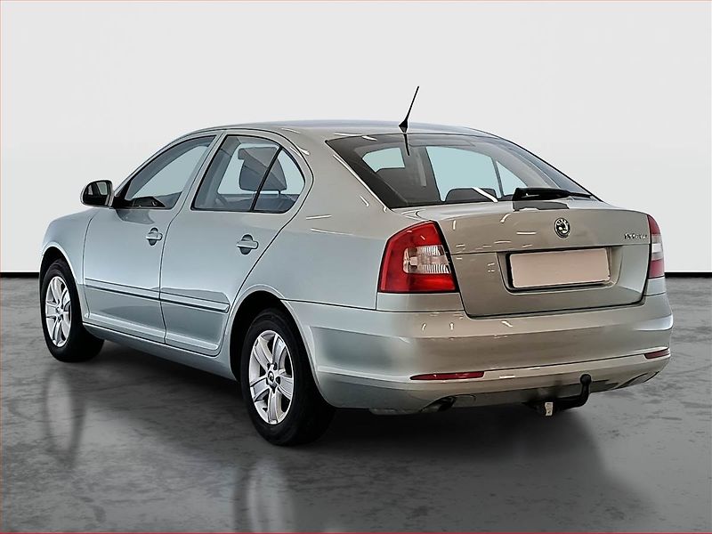 Škoda Octavia (2012) Ambition 1.2 TSI, Tempomat - fotka 4 z 15