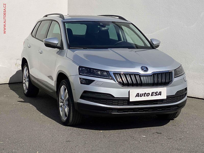 Škoda Karoq (2018) 1.0 TSi, Style, DSG, LED - fotka 1 z 20