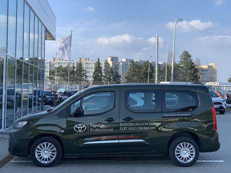 Toyota ProAce City Verso (2025) LONG BUSINESS 1,5D 130k AT - fotka 13 z 14
