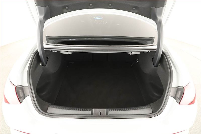 Mercedes-Benz CLA (2025) 35 AMG, 35 AMG, KEYLESS - fotka 18 z 19