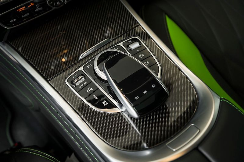 Mercedes-Benz Třídy G 63 AMG/Manufaktur - fotka 13 z 19