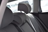 Volkswagen Passat 1,6 i 75KW PO SERVISE - náhled 41