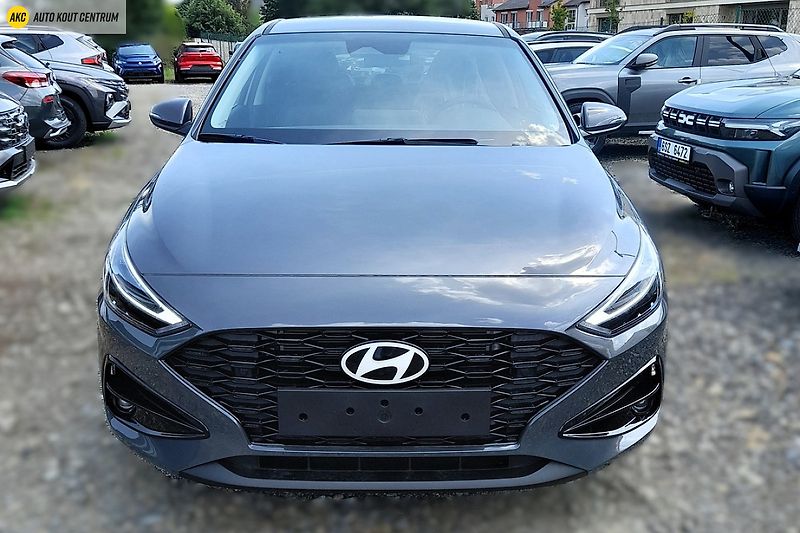 Hyundai i30 (2026) 26 HB 1,0 T-GDI MT GO CZECH - fotka 2 z 10