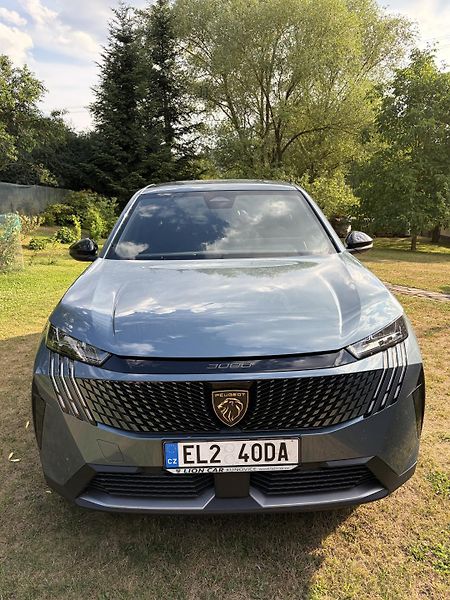 Peugeot 3008 (2025) Peugeot e-3008 ELEKTRO 73 kWh - fotka 5 z 18