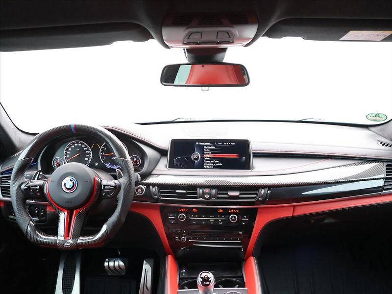 BMW X6 M 4,4 423kW xDrive Aut.klima C - fotka 31 z 38