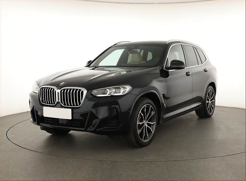 BMW X3 (2024) xDrive20d, Tažné, ACC, Výhřev - fotka 2 z 25