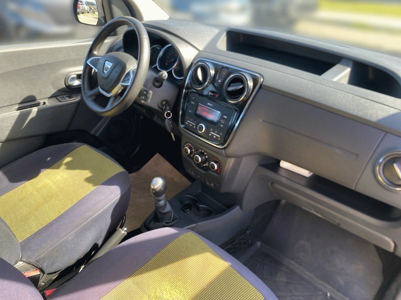 Dacia Dokker (2019) 1.3Tce 96kw, Stepway, NOVÁ STK - fotka 15 z 17