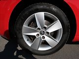 Škoda Octavia 1,6 TDi,85kW,1majČR,Serv.k,DPH - náhled 21