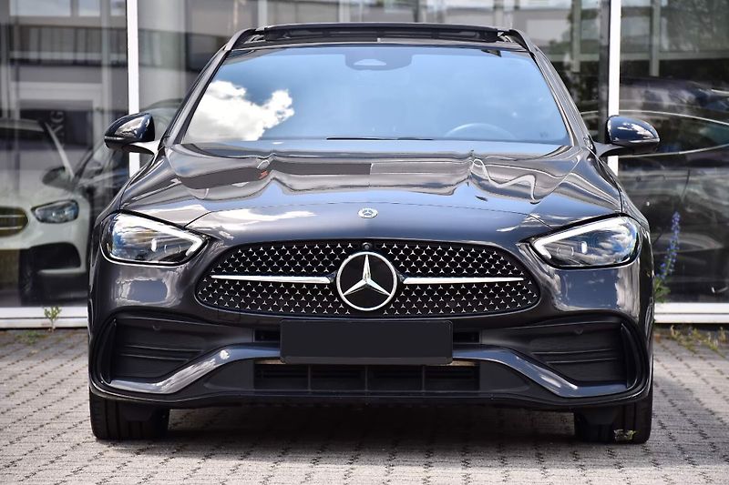 Mercedes-Benz Třídy C 300e AMG Pano HuD 360 Burm DIG - fotka 2 z 27