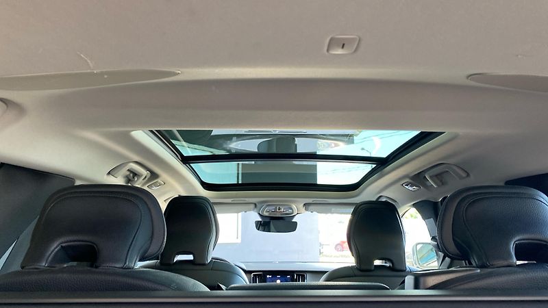 Volvo V90 Cross Country Pro, B4 AWD, 145 - fotka 27 z 41