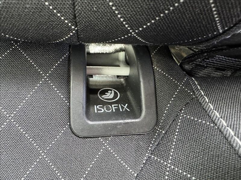 Škoda Fabia 1,0 TSI DPH tažné 1.maj. ČR - fotka 20 z 50