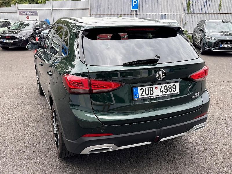 MG ZS (2026) 1,5l Hybrid + (197k) Exclusive - fotka 8 z 39