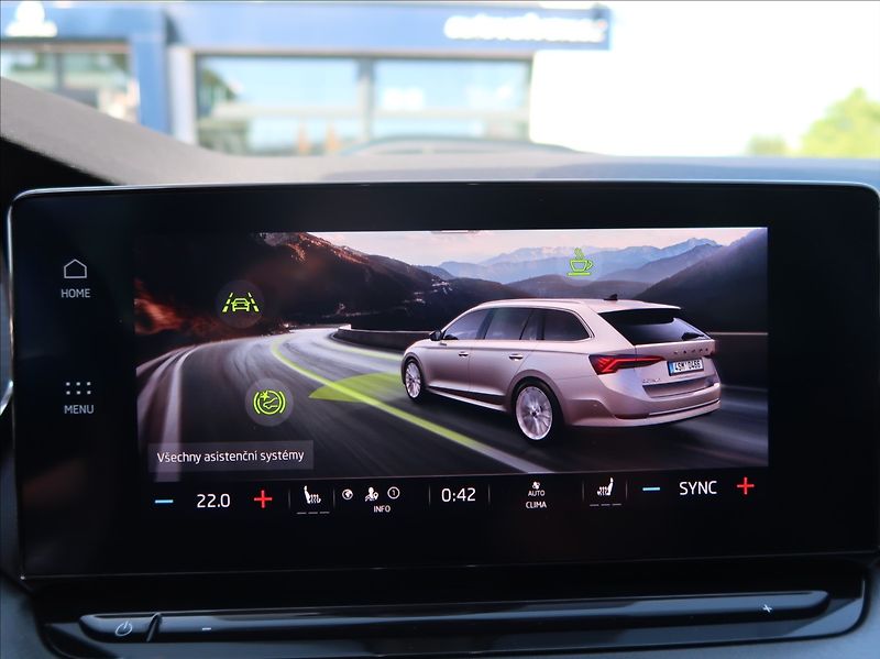 Škoda Octavia 2,0 TDi,110kW,DSG,Serv.k.,DPH - fotka 15 z 28