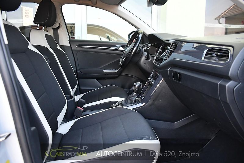 Volkswagen T-Roc 2.0TDi DSG 4M ACC LED - fotka 12 z 43