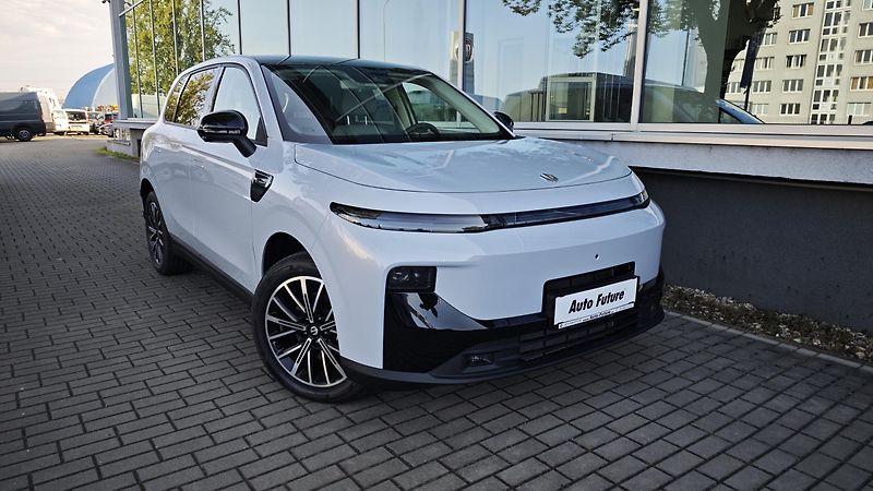 Leapmotor B10 (2026)  Design 1,5 EV hybrid  - fotografie inzerátu