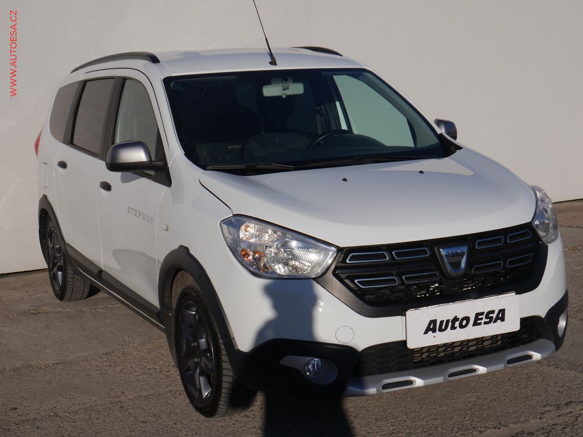 Dacia Lodgy 1.6i, ČR, Stepway, AC, park