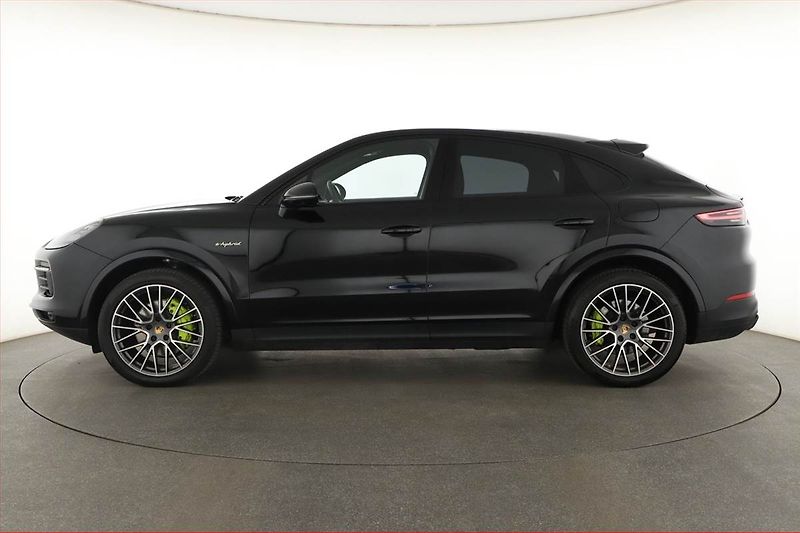 Porsche Cayenne (2020) E-Hybrid - fotka 3 z 22