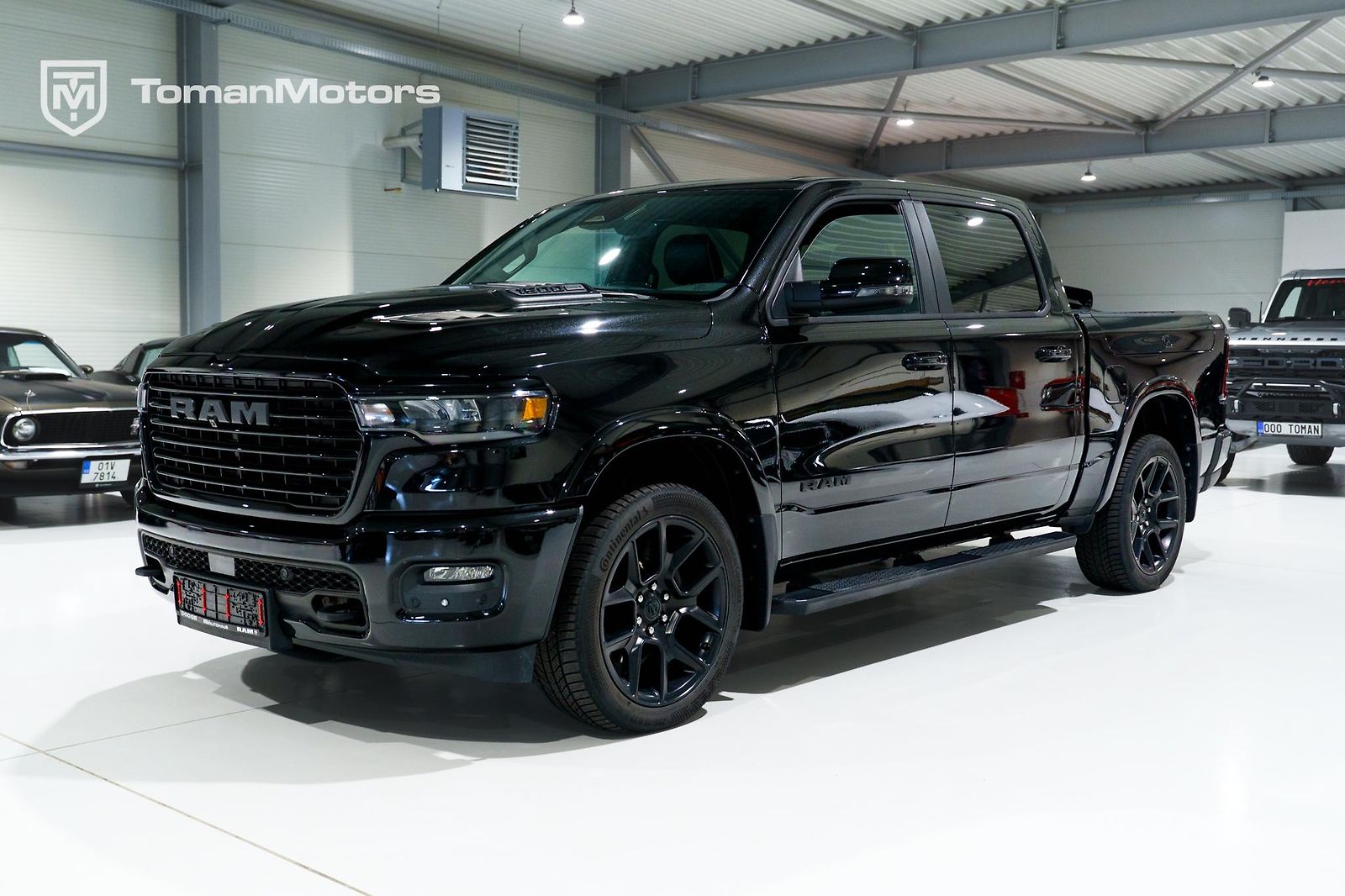 RAM 1500 Larami Night RAMBOX, 2025 v ČR