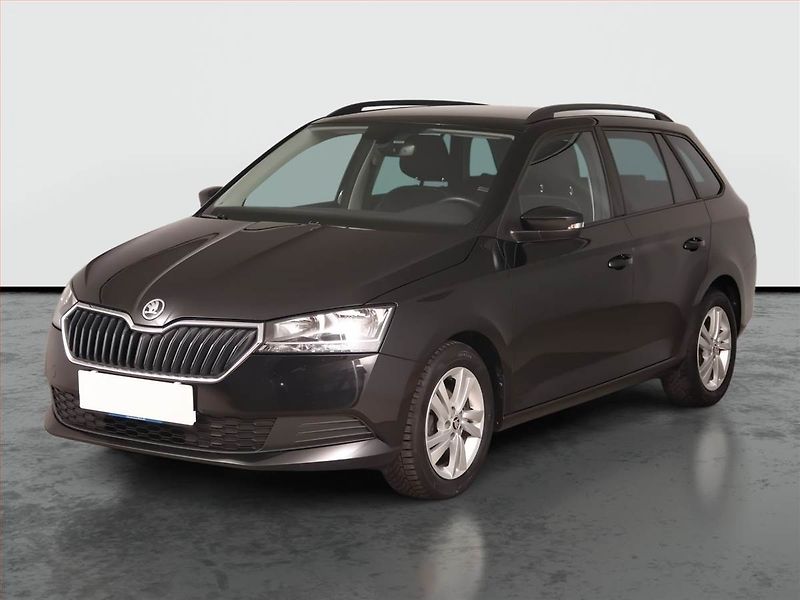 Škoda Fabia (2023) Ambition 1.0 TSI, Serv.kniha - fotka 2 z 15