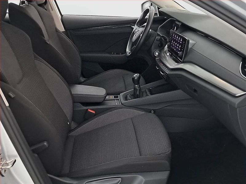 Škoda Octavia (2022) Ambition 2.0 TDI, ČR,1.maj - fotka 9 z 18