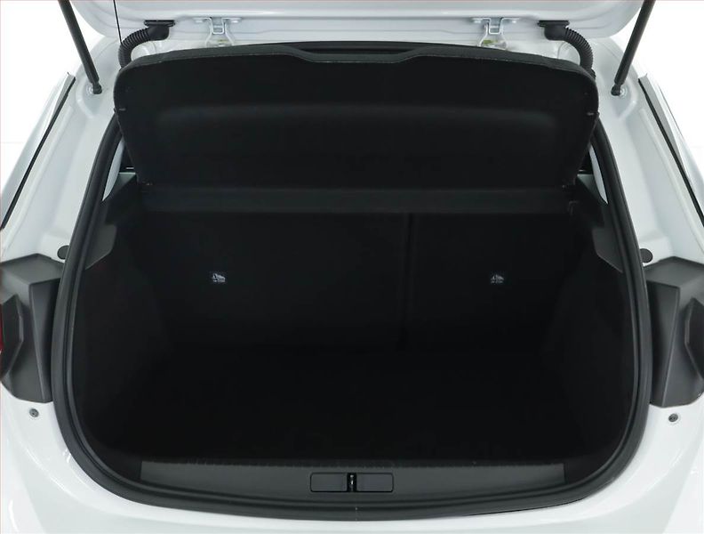 Opel Corsa (2023) 1.2 Turbo, Navi, Tempomat - fotka 13 z 15