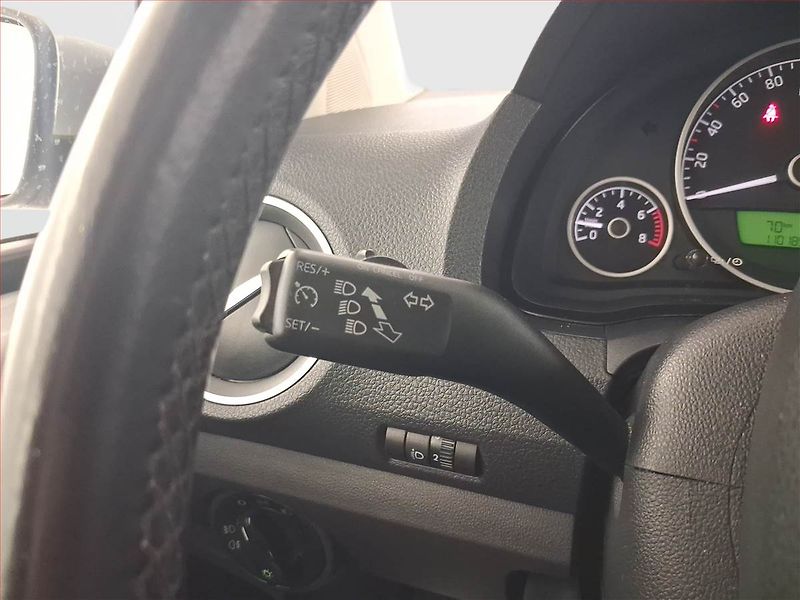 Škoda Citigo (2014) Ambition 1.0 MPI, Tempomat - fotka 17 z 19