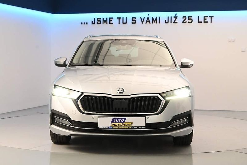 Škoda Octavia (2021) 2.0 FIRST EDITION LED Tažné Ma - fotka 2 z 33