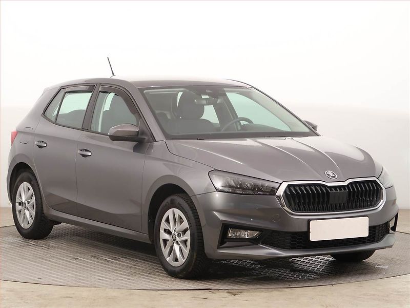 Škoda Octavia (2024) RS 2.0 TSI - fotka 1 z 19
