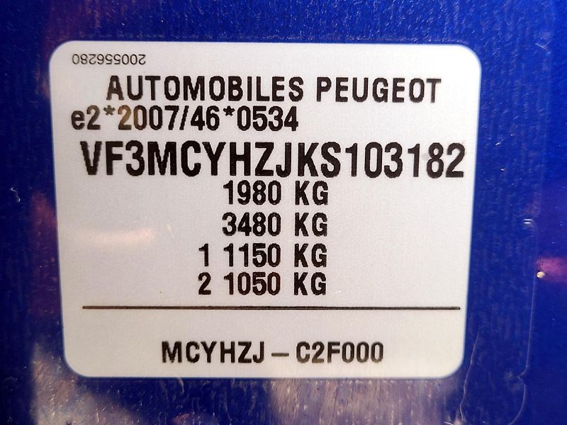Peugeot 3008 HDi 96kW NAVi, BUSINESS - fotka 6 z 49
