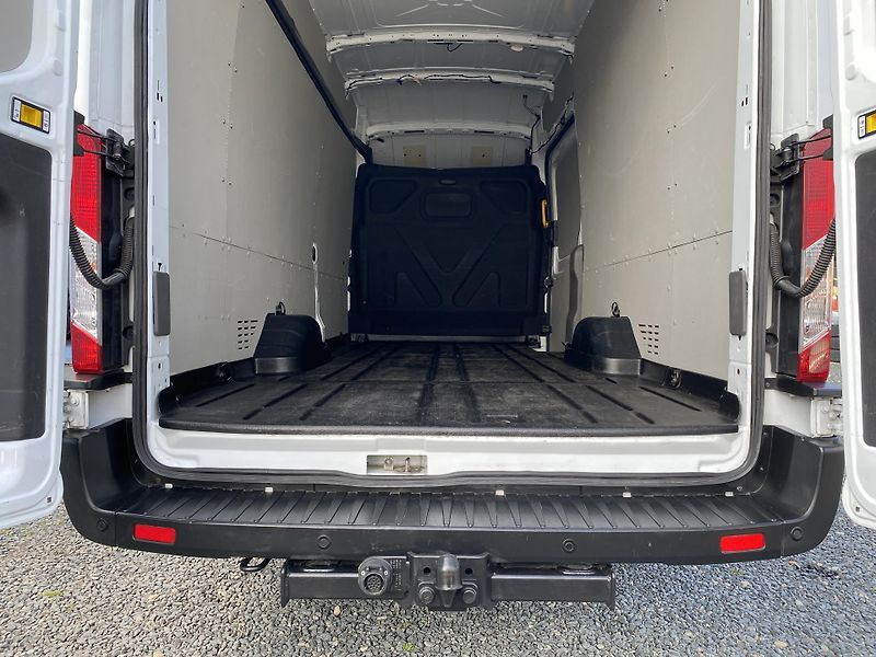 Ford Transit (2024) 2.0TDCi, 350 L4, NAJ.97TIS.KM - fotka 42 z 54