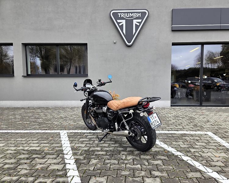 Triumph Street Twin (2017) 900 + brašny - fotka 6 z 17