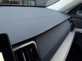 Volvo XC90 T8 AWD // PLUS DARK// PANORAMA - náhled 27