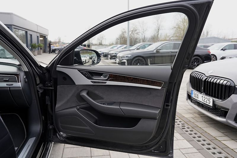 Audi A8 3.0 TFSI Quattro/Tiptr./290 PS - fotka 30 z 50