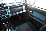 Toyota FJ Cruiser 4,0 VVT-i V6 AWD AT - náhled 23