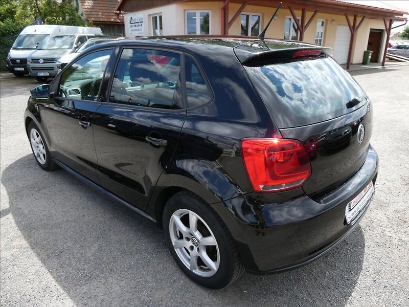 Volkswagen Polo 1,2 i 51kW 2x kola, po servise - fotka 7 z 42